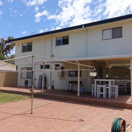 Central Views Jurien Bay Esterno foto