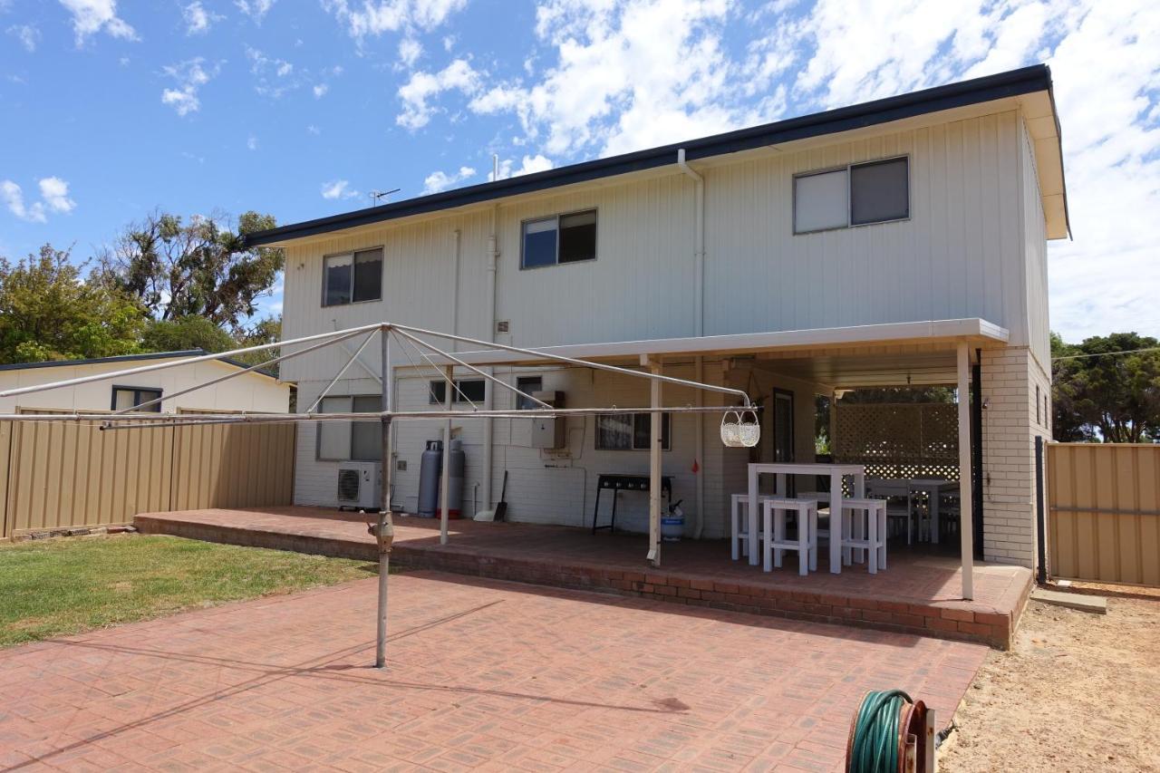 Central Views Jurien Bay Esterno foto